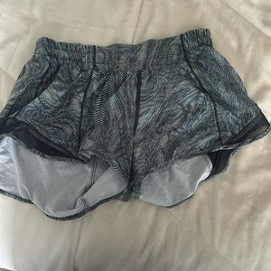 lululemon hotty hot shorts